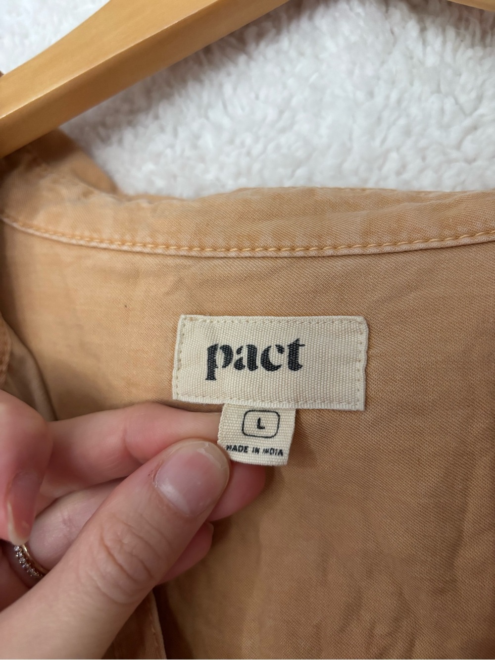 Pact Women’s Shorts Romper – Size L – Button Front 100% Organic Cotton - Picture 3 of 6